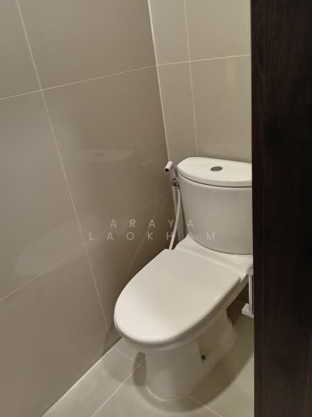 XT Huaikhwang, Bangkok, 244 Ratchadaphisek Road, Huai Khwang, Huai Khwang, Bangkok, Studio, 29 sqm, Condo For Rent, by Araya Laokham, 500158853 - DDproperty.com