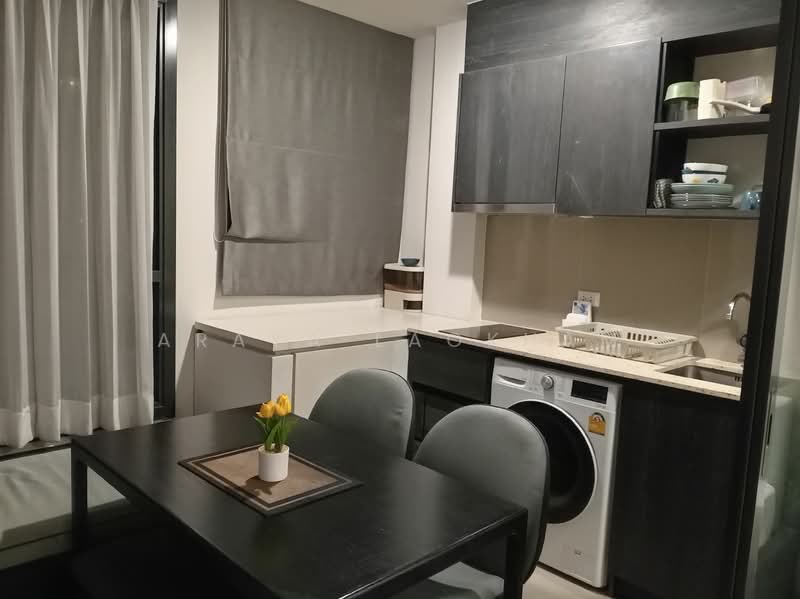 XT Huaikhwang, Bangkok, 244 Ratchadaphisek Road, Huai Khwang, Huai Khwang, Bangkok, Studio, 29 sqm, Condo For Rent, by Araya Laokham, 500158853 - DDproperty.com