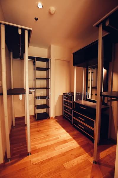 The Emporio Place, Bangkok, 93 Soi Sukhumvit 24, Sukhumvit Road, Khong Tan, Khlong Toei, Bangkok, 1 Bedroom, 90 sqm, Condo For Rent, by Pichamon Thaneewan, 500158860 - DDproperty.com