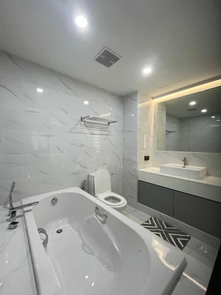 Top View Tower, Bangkok, Soi Sukhumvit 59, Khlong Tan Nua, Watthana, Bangkok, 2 Bedrooms, 96 sqm, Condo For Sale, by Araya Laokham, 500158891 - DDproperty.com