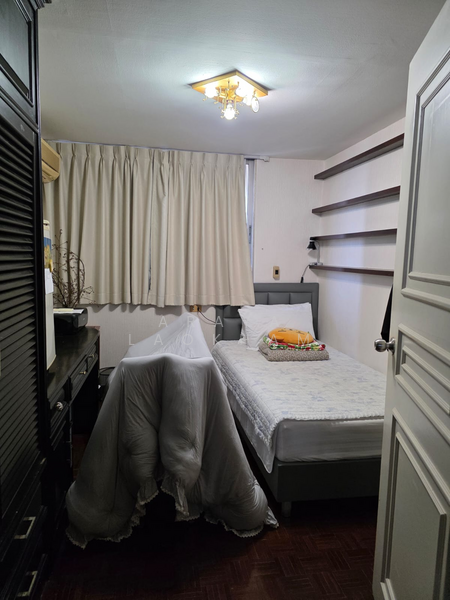 Tai Ping Towers, Bangkok, 582 Soi Sukhumvit 63, Khlong Tan Nua, Watthana, Bangkok, 2 Bedrooms, 115 sqm, Condo For Rent, by Araya Laokham, 500158919 - DDproperty.com