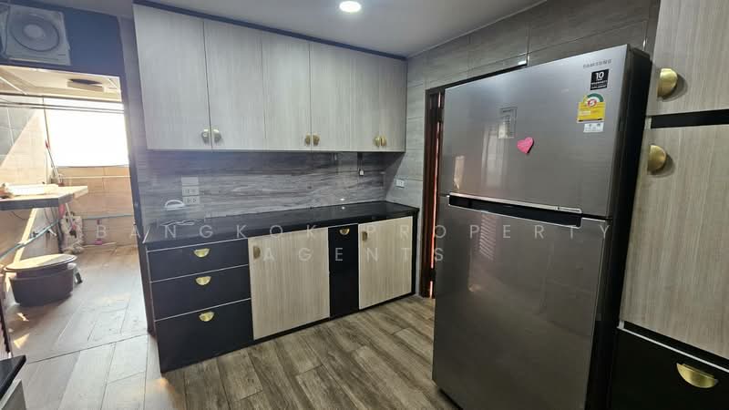 President Park Sukhumvit 24, Bangkok, 99 Sukhumvit 24 Alley, Khlongtoei Nua, Watthana, Bangkok, 3 Bedrooms, 223 sqm, Condo For Rent, by BANGKOK PROPERTY AGENTS, 500158928 - DDproperty.com