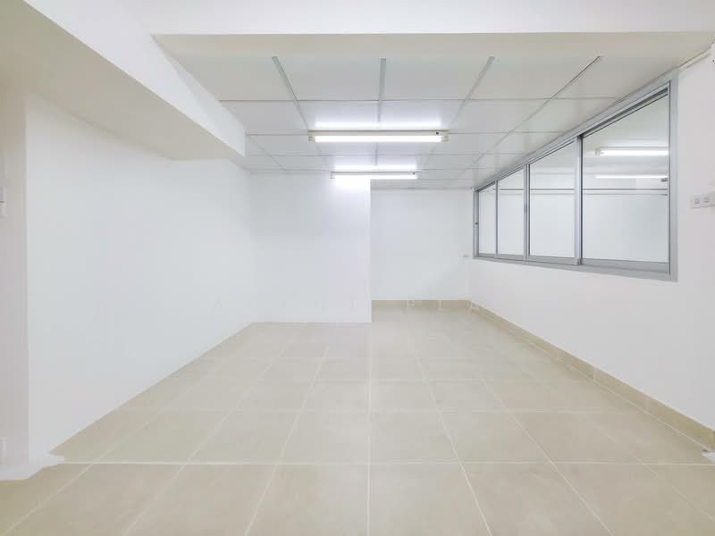 Office space for rent on the 2nd floor near Phra Khanong BTS station (SPSAD3833), Bangkok, พระราม 4, Phra Kanong, Khlong Toei, Bangkok, , 110 sqm, Office Space For Rent, by Agent Pla, 500158979 - DDproperty.com