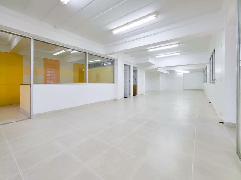 Office space for rent on the 2nd floor near Phra Khanong BTS station (SPSAD3833), Bangkok, พระราม 4, Phra Kanong, Khlong Toei, Bangkok, , 110 sqm, Office Space For Rent, by Agent Pla, 500158979 - DDproperty.com