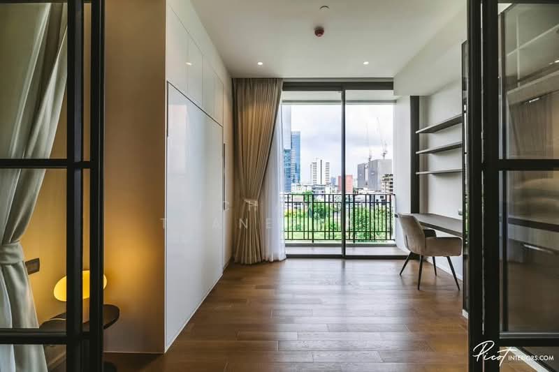 Muniq Langsuan, Bangkok, Soi Tonson, Lumphini, Pathum Wan, Bangkok, 2 Bedrooms, 78 sqm, Condo For Rent, by Pichamon Thaneewan, 500158986 - DDproperty.com