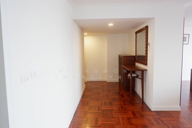 Omni Tower Sukhumvit Nana, Bangkok, 69 Sukhumvit 4 Alley, Khlong Toei, Khlong Toei, Bangkok, 2 Bedrooms, 132 sqm, Condo For Rent, by Pichamon Thaneewan, 500158988 - DDproperty.com