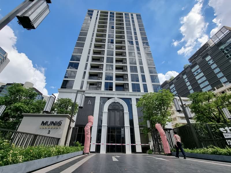 Muniq Langsuan, Bangkok, Soi Tonson, Lumphini, Pathum Wan, Bangkok, 3 Bedrooms, 129 sqm, Condo For Sale, by Pichamon Thaneewan, 500159007 - DDproperty.com