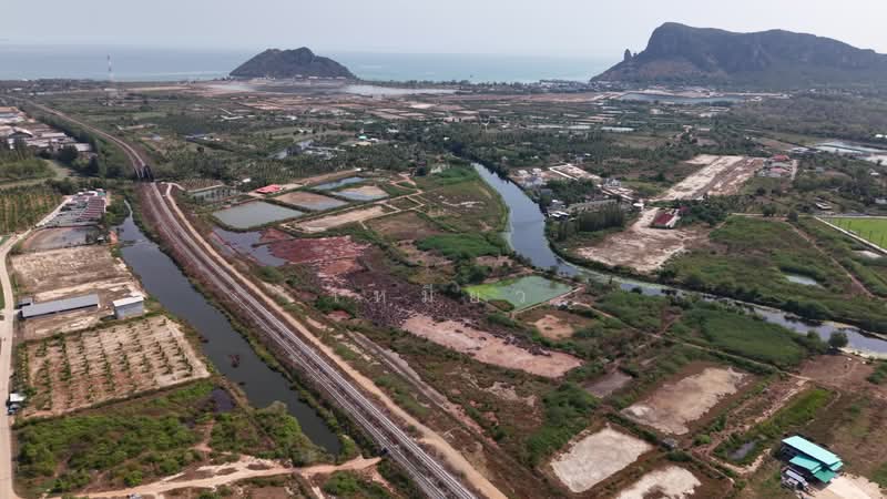 โอกาสทองสำหรับนักลงทุน! ที่ดินผืนใหญ่ สภาพแวดล้อมดี ตั้งอยู่ใกล้แหล่งท่องเที่ยวชื่อดัง, ประจวบคีรีขันธ์, อ่าวน้อย, เมืองประจวบคีรีขันธ์, ประจวบคีรีขันธ์, 36,852 ตร.ม., ที่ดิน ขาย, โดย เหมียว, 500159008 - DDproperty.com