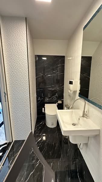 Anya Bangna-Ramkhamhaeng 2, Bangkok, Ramkhamhaeng 2 Road, Dok Mai, Prawet, Bangkok, 2 Bedrooms, 180 sqm, Semi-Detached House (Twin House) For Rent, by Wallaya (Jang) Boonmee, 500159019 - DDproperty.com