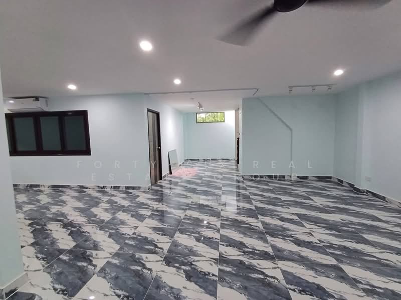 ให้เช่า บ้านพร้อมเข้าอยู่ Renovate ใหม่ สุขุมวิท 101/1 วชิรธรรม 55, Bangkok, Bang Chak, Phra Khanong, Bangkok, 6 Bedrooms, 350 sqm, Single Detached House For Rent, by Forty-Six Real Estate Group, 500159034 - DDproperty.com