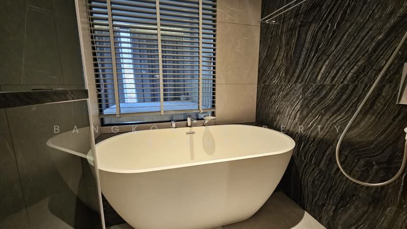 The Reserve 61 Hideaway, Bangkok, 92 Sukhumvit 61, Khlong Tan Nua, Watthana, Bangkok, 1 Bedroom, 48 sqm, Condo For Rent, by BANGKOK PROPERTY AGENTS, 500159038 - DDproperty.com