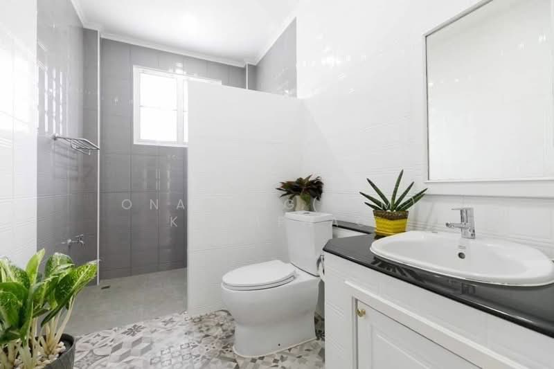 Fah Luang Village, Chiang Mai, San Ton Pao, San Kamphaeng, Chiang Mai, 6 Bedrooms, 450 sqm, Single Detached House For Sale, by Onanong(Kim) Khamphao, 500159041 - DDproperty.com