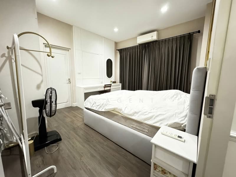 Bangkok Boulevard Rama 9, Bangkok, Kanchanaphisek Ring Road, Saphan Sung, Saphan Sung, Bangkok, 4 Bedrooms, 247 sqm, Single Detached House For Rent, by NR AGENT, 500159054 - DDproperty.com