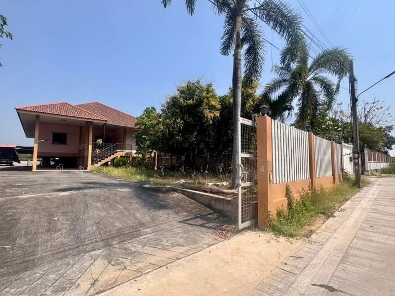 ็House and Land in Phitsanulok, Phitsanulok, Aranyik, Muang Phitsanulok, Phitsanulok, 4 Bedrooms, 300 sqm, Single Detached House For Sale, by ณิชชา รุ่งเรืองมิตร, 500159062 - DDproperty.com