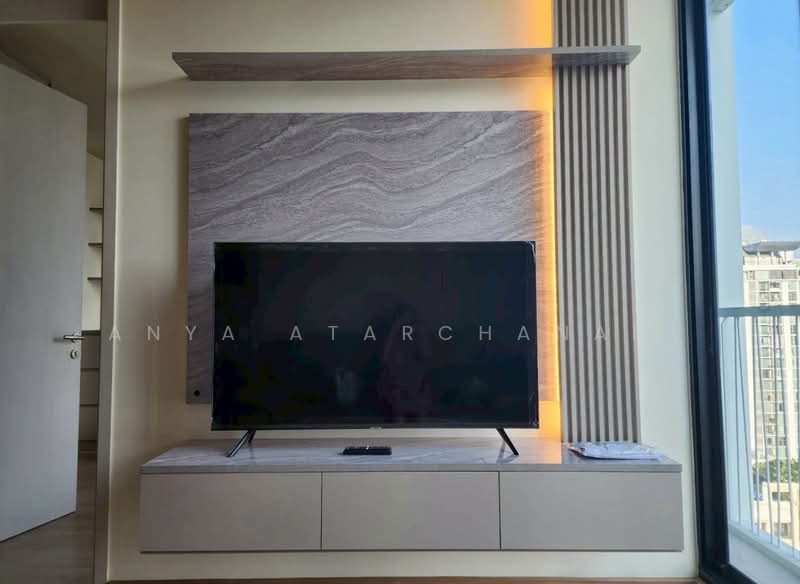 Noble Recole, Bangkok, 77 Soi Sukhumvit 19 Sukhumvit Road, Khlongtoei Nua, Watthana, Bangkok, 2 Bedrooms, 62 sqm, Condo For Rent, by Anya Atarchanai , 500159067 - DDproperty.com