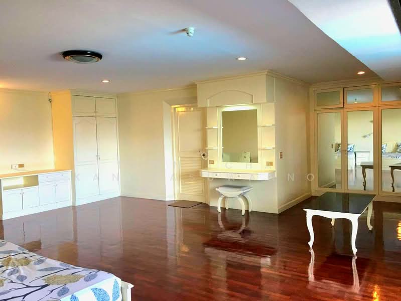 Oriental Towers, Bangkok, 25 Soi Ekkamai 12, Ekkamai Road, Khlong Tan Nua, Watthana, Bangkok, 5 Bedrooms, 452 sqm, Condo For Sale, by Thanitcha Kangkasuwanno, 500159083 - DDproperty.com