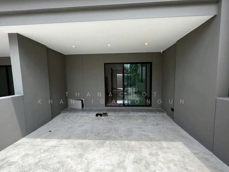 Premium Place Phaholyothin-Ramintra, Bangkok, Tha Rang, Bang Khen, Bangkok, 4 Bedrooms, 170 sqm, Townhouse For Rent, by Thanachot Khantigamongun, 500159125 - DDproperty.com