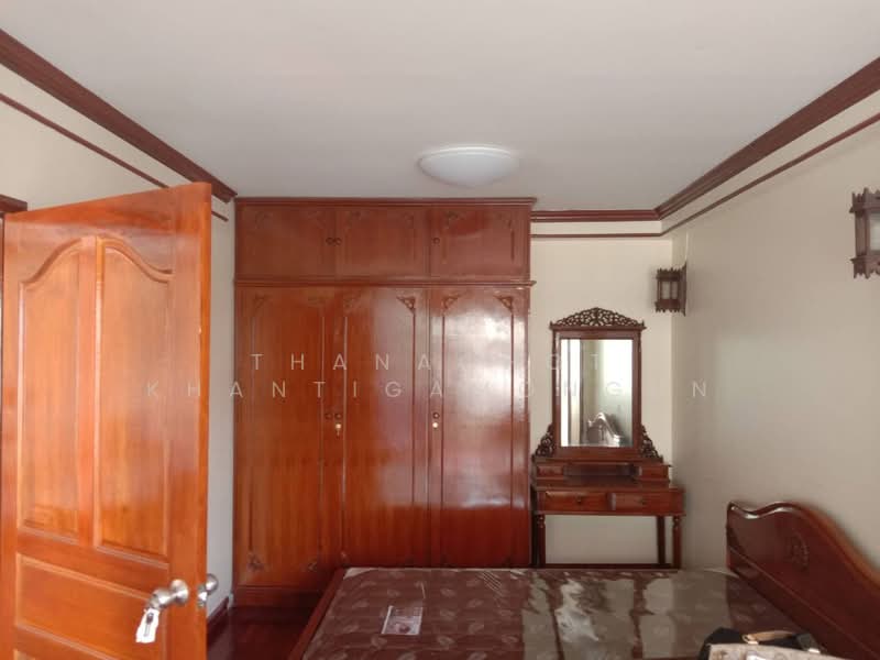 Saranjai Mansion, Bangkok, Soi Sukhumvit 6, Khlong Toei, Khlong Toei, Bangkok, 1 Bedroom, 56 sqm, Condo For Rent, by Thanachot Khantigamongun, 500159141 - DDproperty.com