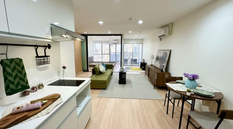 The Waterford Diamond Tower Sukhumvit, Bangkok, 758/18 Soi Sukhumvit 30/1, Sukhumvit Road, Khlong Toei, Bangkok, 1 Bedroom, 52 sqm, Condo For Sale, by Connex Property, 500159144 - DDproperty.com