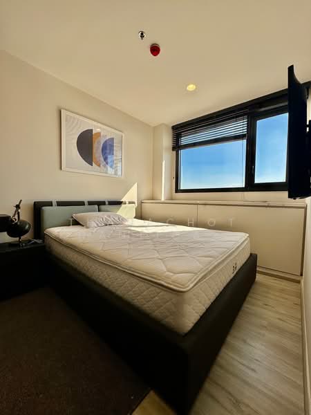 XT Huaikhwang, Bangkok, 244 Ratchadaphisek Road, Huai Khwang, Huai Khwang, Bangkok, 1 Bedroom, 34 sqm, Condo For Rent, by Thanachot Khantigamongun, 500159151 - DDproperty.com