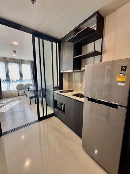 XT Huaikhwang, Bangkok, 244 Ratchadaphisek Road, Huai Khwang, Huai Khwang, Bangkok, 1 Bedroom, 34 sqm, Condo For Rent, by Thanachot Khantigamongun, 500159151 - DDproperty.com
