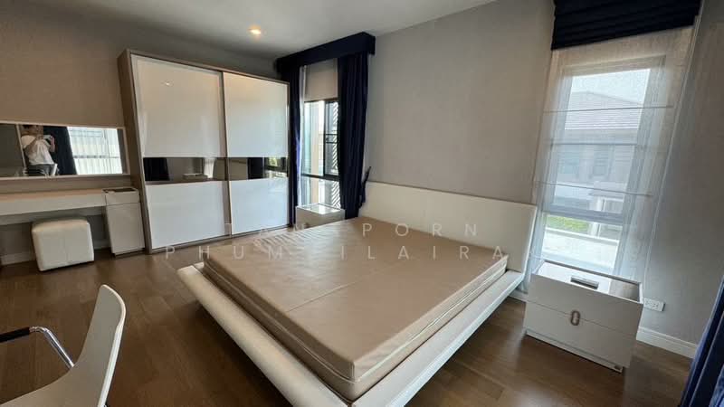 Burasiri Pattanakarn, Bangkok, New Pattanakarn Road, Prawet, Prawet, Bangkok, 4 Bedrooms, 250 sqm, Single Detached House For Rent, by Tanaporn Phumvilairak, 500159168 - DDproperty.com