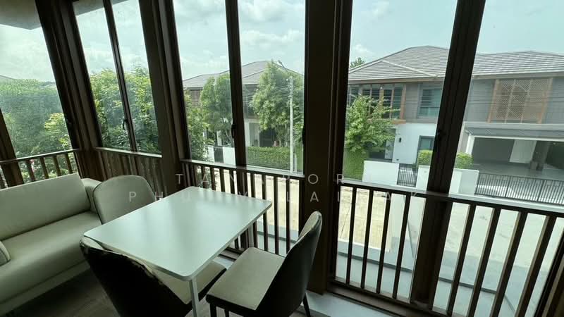 Burasiri Pattanakarn, Bangkok, New Pattanakarn Road, Prawet, Prawet, Bangkok, 4 Bedrooms, 250 sqm, Single Detached House For Rent, by Tanaporn Phumvilairak, 500159168 - DDproperty.com