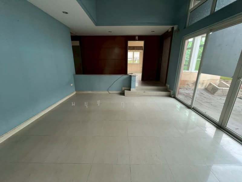 ลาดสวาย, Pathum Thani, Lat Sawai, Lam Luk Ka, Pathum Thani, 3 Bedrooms, 225 sqm, Single Detached House For Sale, by มยุรี กุมภีร์, 500159204 - DDproperty.com