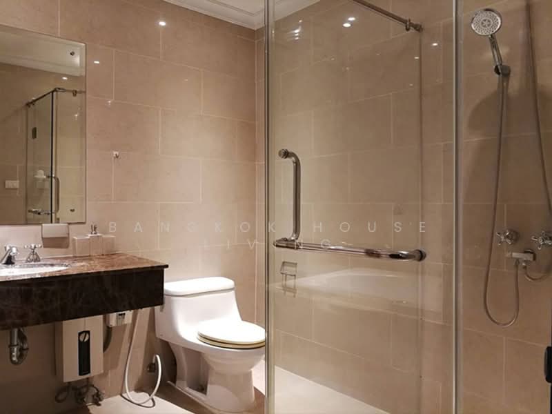 The Cadogan Private Residence, Bangkok, Soi Sukhumvit 39, Khlong Tan Nua, Watthana, Bangkok, 3 Bedrooms, 199 sqm, Condo For Rent, by Bangkok House Living, 500159207 - DDproperty.com