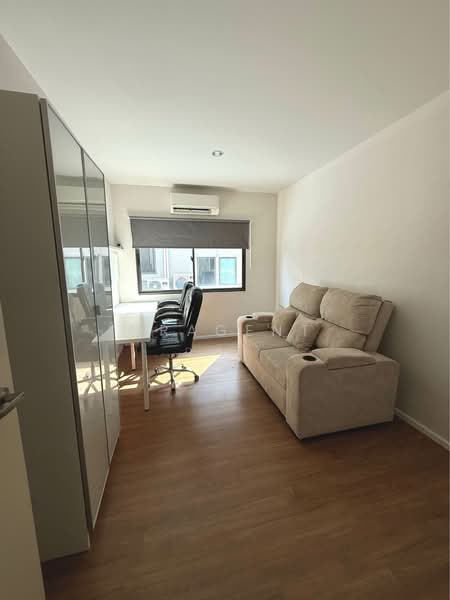 Baan Klang Mueang Bangna-Wongwaen, Samut Prakan, Bangphli Yai, Bang Plee, Samut Prakan, 3 Bedrooms, 152 sqm, Townhouse For Sale, by NRagent, 500159208 - DDproperty.com