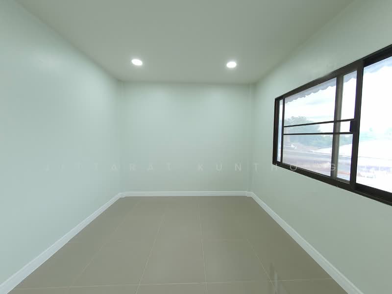 บ้านวิสาหกิจ, Nonthaburi, Bang Krang, Muang Nonthaburi, Nonthaburi, 2 Bedrooms, 96 sqm, Townhouse For Sale, by Jittarat Kunthong, 500159217 - DDproperty.com