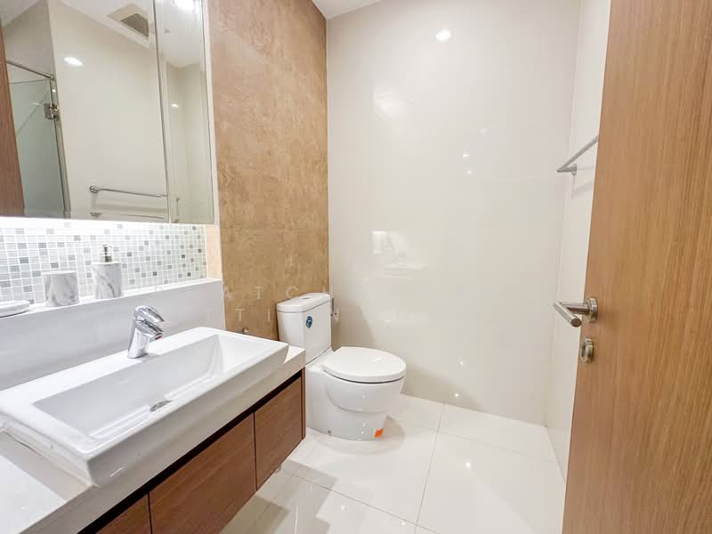 Bright Sukhumvit 24, Bangkok, Sukhumvit 24 Alley, Khong Tan, Khlong Toei, Bangkok, 2 Bedrooms, 88 sqm, Condo For Rent, by Phatcharanan Kittiananchat, 500159222 - DDproperty.com