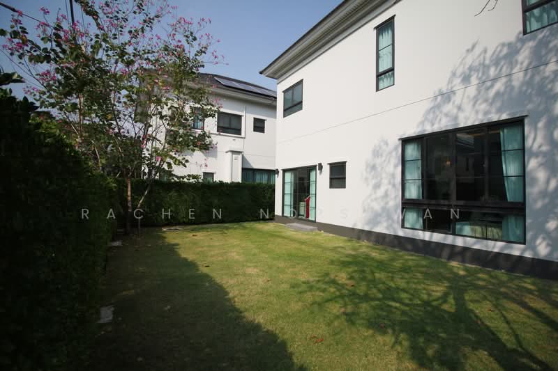 sale! Two-story detached house in a gated community, located on Bangna-Trat Road. 102 square wah,, Samut Prakan, Bangphli Yai, Bang Plee, Samut Prakan, 5 Bedrooms, 377 sqm, Single Detached House For Sale, by Rachen Nopsuwan, 500159241 - DDproperty.com