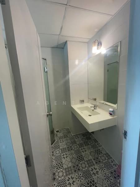 Supalai River Place Charoen Nakorn, Bangkok, 1529 Soi Chareonnakorn 39, Chareonnakorn Road, Bang Lam Phu Lang, Khlong San, Bangkok, Studio, 35 sqm, Condo For Rent, by Agentbkk, 500159242 - DDproperty.com