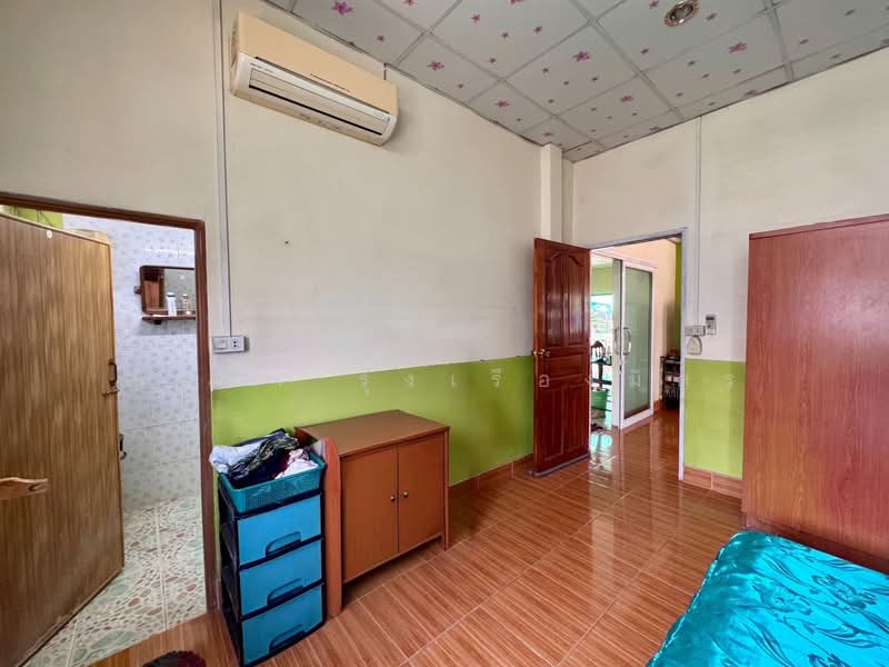 ็House and Land in Phitsanulok, Phitsanulok, บรมไตรโลกนารถ  13, Wat Chan, Muang Phitsanulok, Phitsanulok, 3 Bedrooms, 90 sqm, Single Detached House For Sale, by ณิชชา รุ่งเรืองมิตร, 500159258 - DDproperty.com