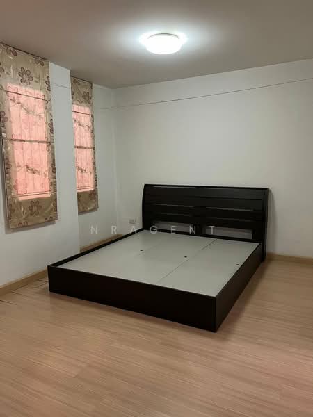 The Connect Bearing Station, Samut Prakan, Soi Bearing 58/6, Samrong Nua, Muang Samut Prakarn, Samut Prakan, 3 Bedrooms, 98 sqm, Townhouse For Sale, by NRagent, 500159267 - DDproperty.com