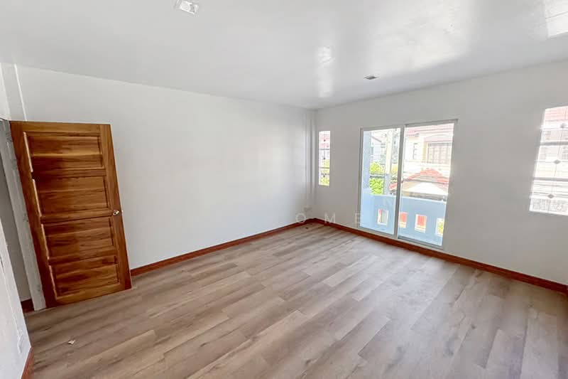 หมู่บ้านบุศรินทร์ บางบัวทอง, Nonthaburi, Bang Rak Pattana, Bang Bua Thong, Nonthaburi, 2 Bedrooms, 130 sqm, Townhouse For Sale, by NTBHOME, 500159268 - DDproperty.com