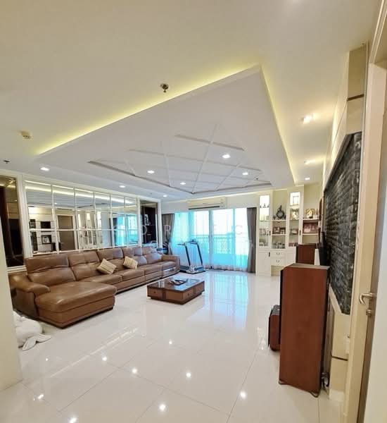 Supalai Prima Riva, Bangkok, Rama 3 Road, Chong Nonsi, Yan Nawa, Bangkok, 3 Bedrooms, 246 sqm, Condo For Rent, by Correct Property, 500159271 - DDproperty.com