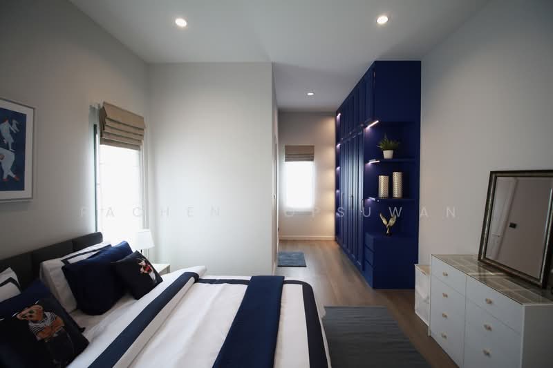 For rent: 2-story detached house in a gated community, located on Bangna-Trat Road. 102 sq.wa.,, Samut Prakan, Bangphli Yai, Bang Plee, Samut Prakan, 5 Bedrooms, 377 sqm, Single Detached House For Rent, by Rachen Nopsuwan, 500159281 - DDproperty.com