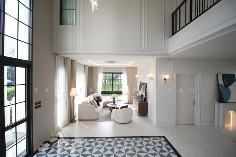 For rent: 2-story detached house in a gated community, located on Bangna-Trat Road. 102 sq.wa.,, Samut Prakan, Bangphli Yai, Bang Plee, Samut Prakan, 5 Bedrooms, 377 sqm, Single Detached House For Rent, by Rachen Nopsuwan, 500159281 - DDproperty.com