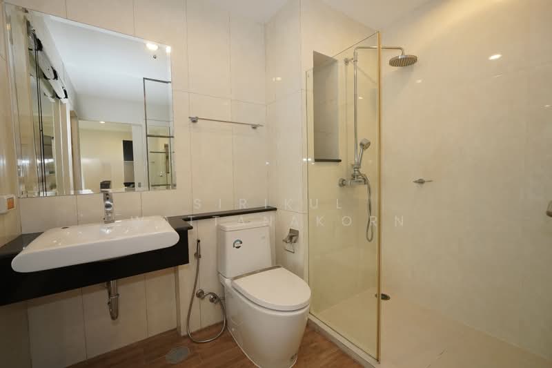 The Surawong, Bangkok, Surawongse, Si Phraya, Bang Rak, Bangkok, 1 Bedroom, 40 sqm, Condo For Sale, by Sirikul Wattanakorn, 500159285 - DDproperty.com