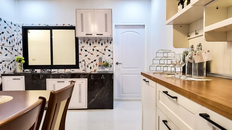 บ้านสร้างใหม่พร้อมขาย สยามคันทรีคลับ พัทยา ตะวันออก, ชลบุรี, บางละมุง, บางละมุง, ชลบุรี, 204 ตร.ม., บ้านเดี่ยว ขาย, โดย PLC Real Estate, 500159292 - DDproperty.com