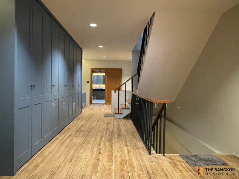 Town House Near Central Rama 3, Bangkok, สาธุประดิษฐ์, Chong Nonsi, Yan Nawa, Bangkok, 2 Bedrooms, 320 sqm, Townhouse For Rent, by Nicha Peerakittikul, 500159300 - DDproperty.com