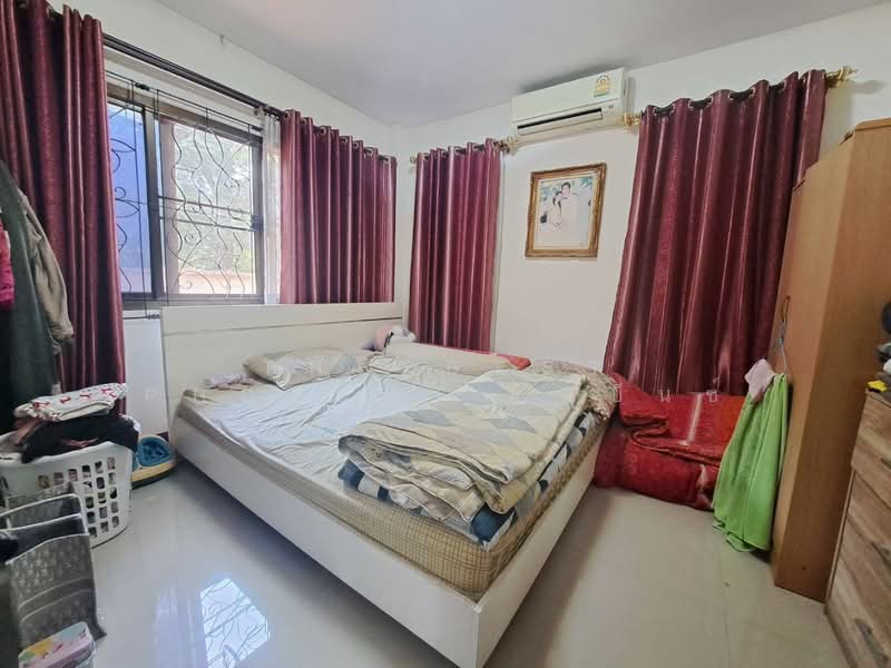 หมู่บ้านแลนดี้โฮม ท่าทอง (Landy Home), Nakhon Sawan, Nakhonsawan Tok, Muang Nakhon Sawan, Nakhon Sawan, 4 Bedrooms, 120 sqm, Single Detached House For Sale, by The Best Property เบ็นซ์, 500159302 - DDproperty.com