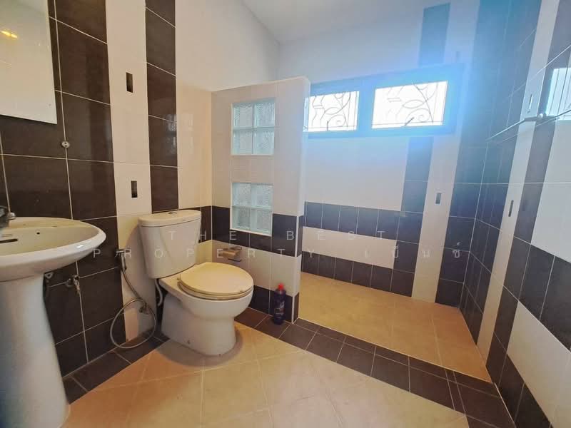 หมู่บ้านแลนดี้โฮม ท่าทอง (Landy Home), Nakhon Sawan, Nakhonsawan Tok, Muang Nakhon Sawan, Nakhon Sawan, 4 Bedrooms, 120 sqm, Single Detached House For Sale, by The Best Property เบ็นซ์, 500159302 - DDproperty.com