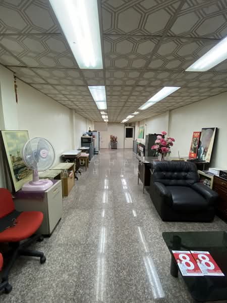 3.5 floors shophouse for sale, 15.6 Tarangwah, 220 m. to MRT Samyot, Bangkok, Phanu Rangsi, Wang Burapaphirom, Phra Nakhon, Bangkok, , 250 sqm, Shophouse For Sale, by Suchart Roachthavilit, 500159309 - DDproperty.com