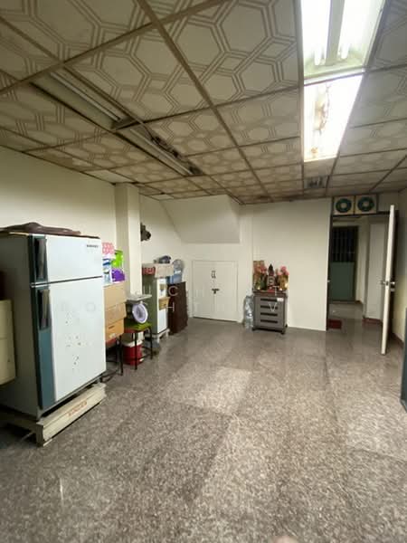 3.5 floors shophouse for sale, 15.6 Tarangwah, 220 m. to MRT Samyot, Bangkok, Phanu Rangsi, Wang Burapaphirom, Phra Nakhon, Bangkok, , 250 sqm, Shophouse For Sale, by Suchart Roachthavilit, 500159309 - DDproperty.com