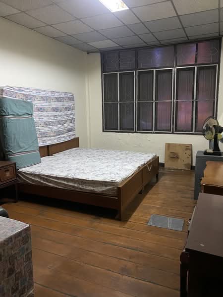 3.5 floors shophouse for sale, 15.6 Tarangwah, 220 m. to MRT Samyot, Bangkok, Phanu Rangsi, Wang Burapaphirom, Phra Nakhon, Bangkok, , 250 sqm, Shophouse For Sale, by Suchart Roachthavilit, 500159309 - DDproperty.com