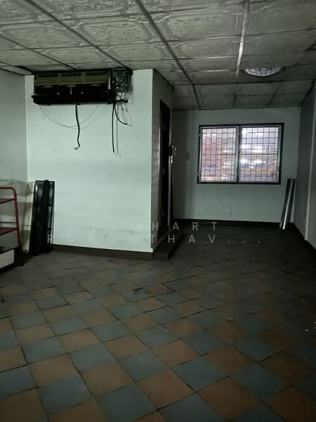 3.5 floors shophouse for sale, 15.6 Tarangwah, 220 m. to MRT Samyot, Bangkok, Phanu Rangsi, Wang Burapaphirom, Phra Nakhon, Bangkok, , 250 sqm, Shophouse For Sale, by Suchart Roachthavilit, 500159309 - DDproperty.com
