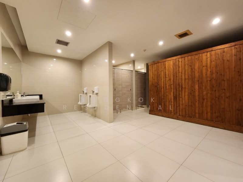 Charoenjai Place, Bangkok, 40 Soi Pridi Banomyong 31, Khlong Tan Nua, Watthana, Bangkok, 3 Bedrooms, 195 sqm, Apartment For Rent, by Bangkok Residential, 500159335 - DDproperty.com